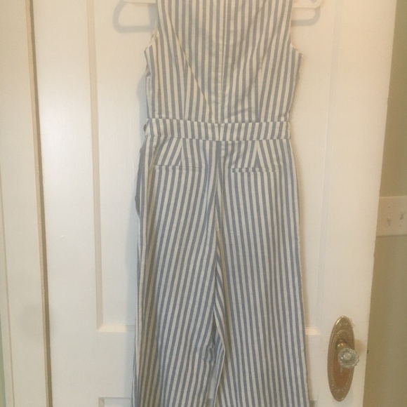 Boden Dorothea Wrap Jumpsuit.  Size 2P - Picture 3 of 8